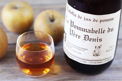 Ratafia de jus de pomme 1 L Le Père Denis Locavor fr