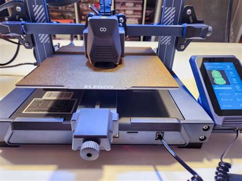Elegoo Neptune 3 Pro FDM 3D printer review - pro features at a great ...