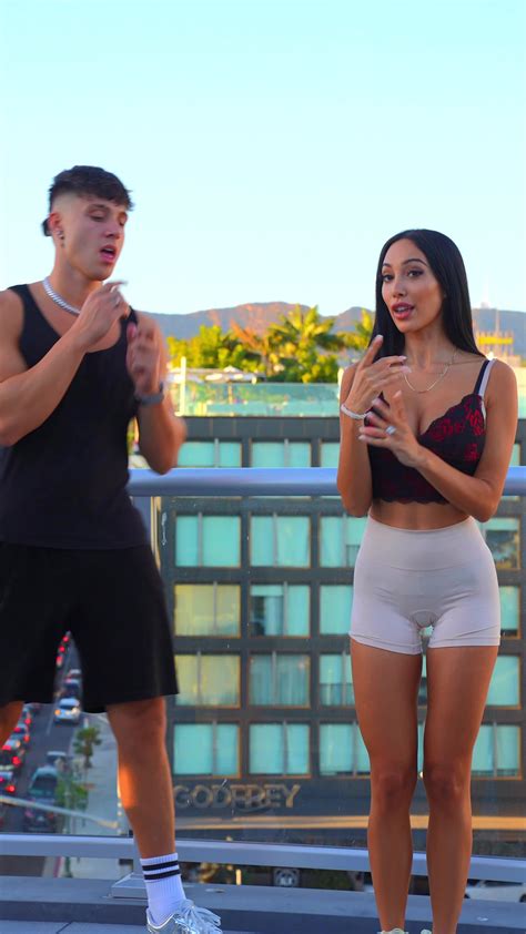 Scarlet Vas OnlyFans: A Powerful Message Of Hope