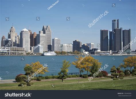 Detroit Skyline 2012 Stock Photo 135440300 | Shutterstock