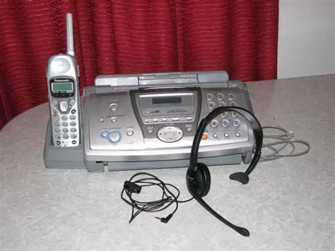 Who Invented The Fax Machine? The History of The Revolutionary Device