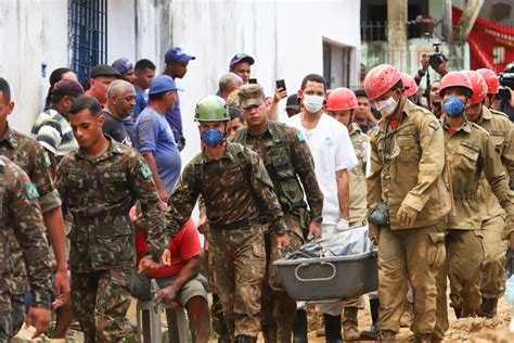 Governo De Pernambuco Confirma Identidade Das V Timas Das Chuvas No