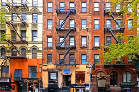 Can You Sit On A Fire Escape In Nyc 5 Things To Know