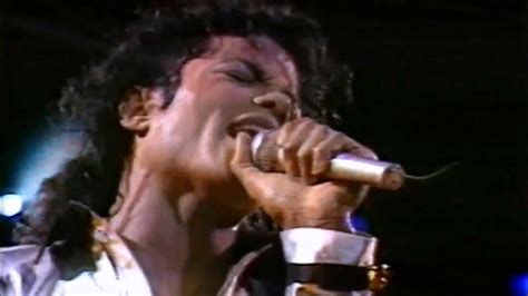 Michael Jackson WBSS Heartbreak Hotel Live In Indianapolis 1988