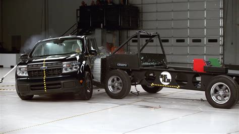 Ford Maverick Aces Iihs Updated Side Crash Test Autoevolution