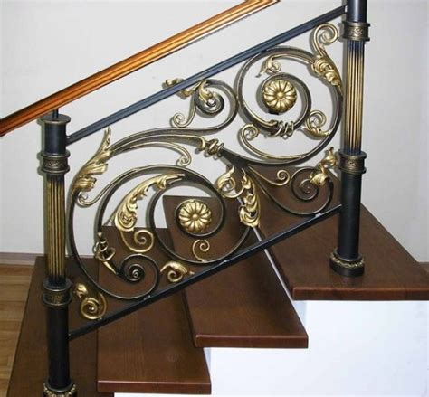 Лестничные перила в Санкт-Петербурге. Перила для лестниц