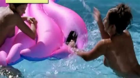 Naked Solange José in Riviera