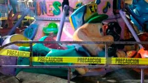 Falla en juego mecánico deja tres heridos en Monterrey