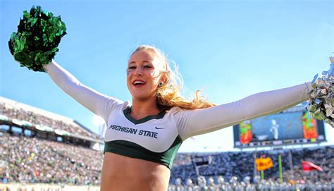 Michigan State Cheerleader : r/pitsweat