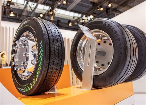 Continental präsentiert auf der IAA Transportation 2022 besonders