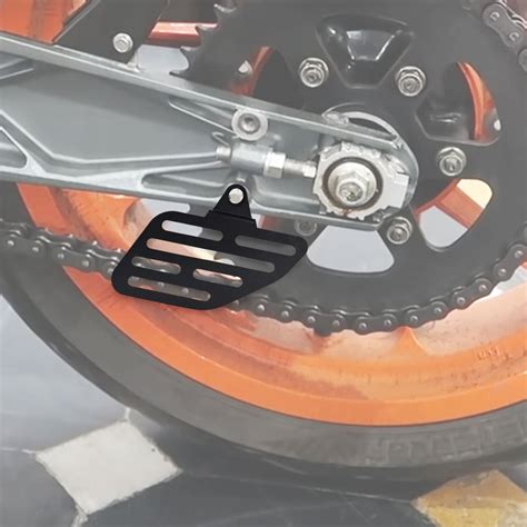 Chain Guard For KTM 125 Duke RC 125 200 390 Xitomer