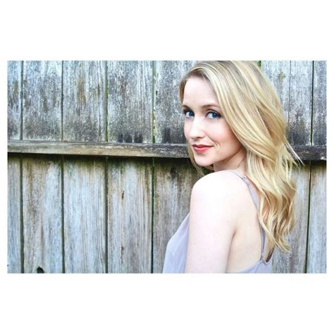 Emily Tennant Nude And Sexy Photos The Fappening