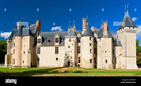 Meillant Chateau Hi Res Stock Photography And Images Alamy