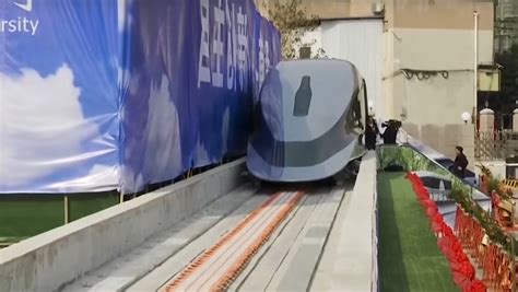 La Chine D Voile Son Train Maglev Pouvant Rouler Km H Tom Travel