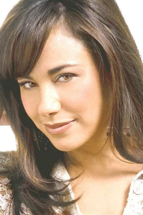 9 Hot Sexy Jackeline Olivier Bikini Pics