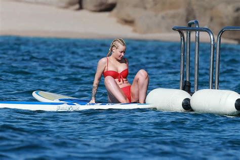 Iggy Azalea In Bikini At A Yacht In Cabo San Lucas 01222017 Hawtcelebs