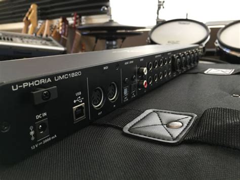 Behringer U-PHORIA UMC1820 USB 2.0 Audio/MIDI Interface UMC1820