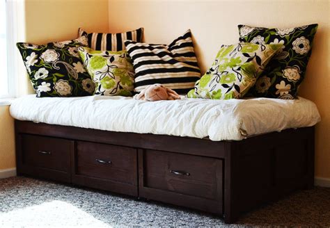 Ana White Daybed With Storage Trundle Drawers Diy Projects