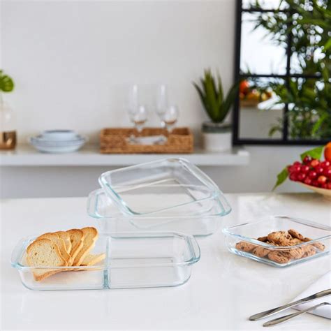 Buy Gracia Rectangular Glass Baking Dish 2 2 L Online In Uae Homebox