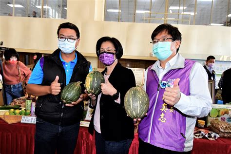 彰化農民節表彰大會 表揚傑出農友 感謝獲獎者擦亮彰化農業品牌 新聞焦點 彰化縣政府民政處