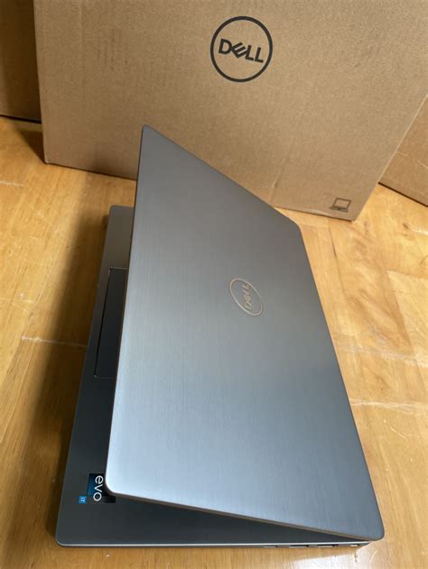 Dell Latitude 7430 i7 12th 1255U 16G 512G 14in 4K Laptop Cũ Giá