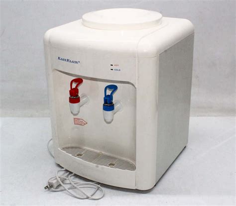Hot And Cold Water Dispenser Hot And Cold Water Dispenser HMR Shop N Bid