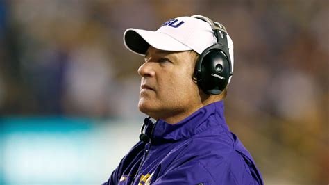 Lsu Tigers Coach Les Miles Not Going To Coach Michigan Wolverines