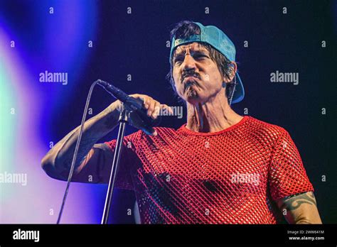 Anthony Kiedis Vocals Red Hot Chili Peppers Live In Buenos Aires