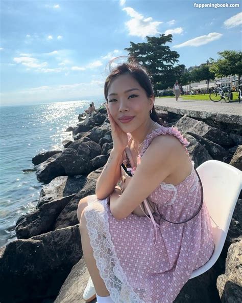 React GirlsYT Chinglishreactions Imon Snow Nude OnlyFans Leaks Fappening FappeningBook