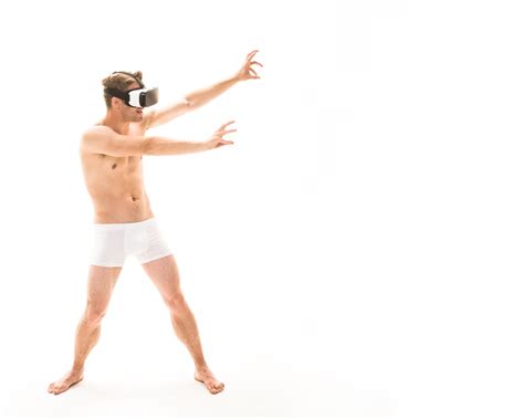 Premium Photo | Scared man in vr glasses virtual reality advertising