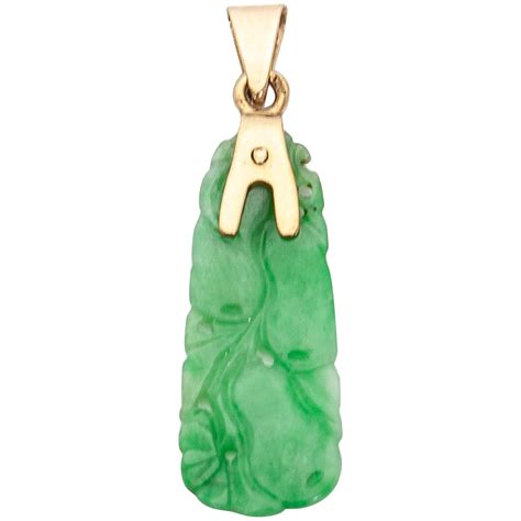 Jade Pendant Necklace at 1stDibs