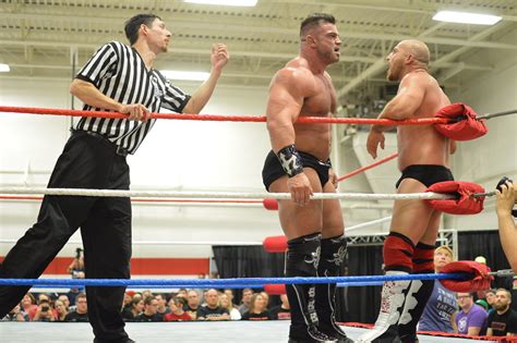 Chris Dickinson Vs Brian Cage Limitless Wrestling Pretend Flickr