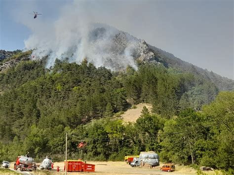 Drôme Quatrième Jour De Lutte Contre Le Feu Dans Le Diois « Un