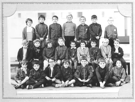 Photo De Classe Ce1 De 1971 Ecole Parmentier Copains Davant