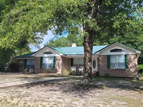 Visitors to mi otis michigan find surprising hidden lake trails 9