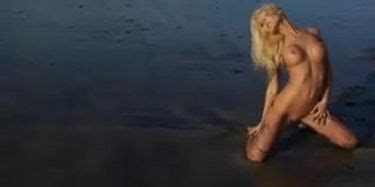 Sexy Blonde Girl Nude At The Beach TNAFlix Porn Videos