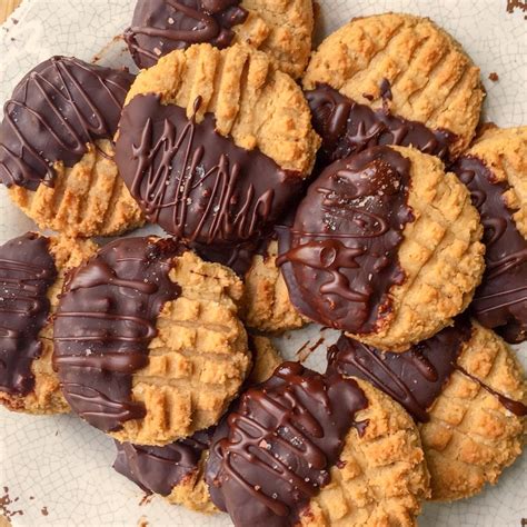 4 Ingredient Cashew Butter Cookies