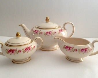 Items Similar To Beautiful Sadler Teapot Creamer Sugar Bowl From