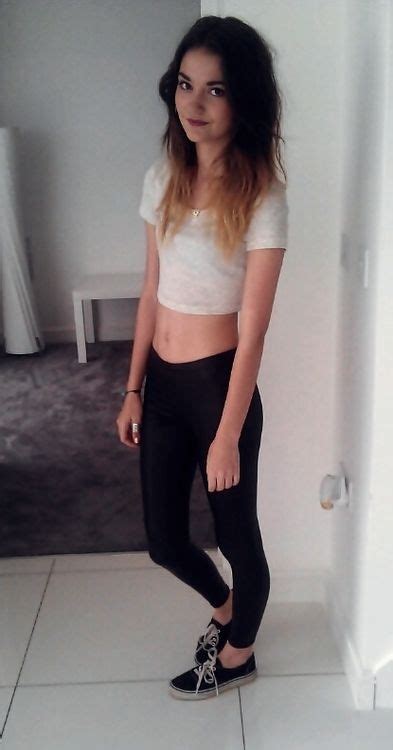 Leggings And Crop Top Fashion Outfits Fashion Clothes