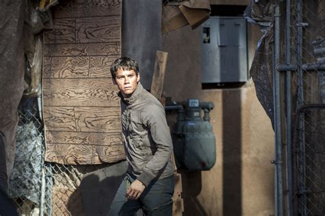 Dylan O'Brien in Maze Runner: The Scorch Trials | 4K Ultra HD Wallpaper