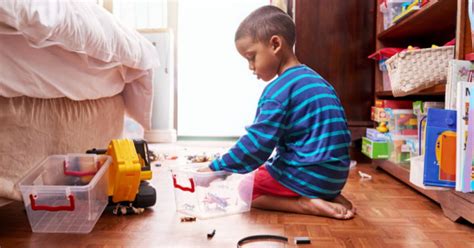 Teaching Kids About Tidying Up After Themselves Starts With You