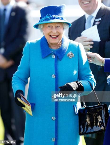 Queen Elizabeth Ii Celebrates Her Birthday Stockfoto S En Beelden Getty Images