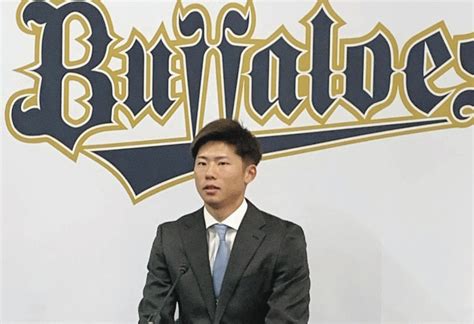 オリックス・曽谷龍平、ルーキーイヤー1勝で現状維持1600万円サイン 移籍加入の吉田輝星は「ライバルですね」：中日スポーツ・東京中日スポーツ