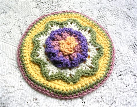 Round Flower Crochet Potholder