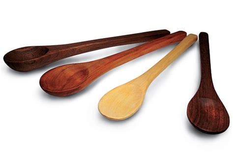 Wooden Spoon Outline - Asesores