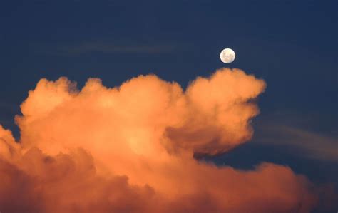 1920x1080 clouds moon wallpaper JPG 179 kB - Coolwallpapers.me!