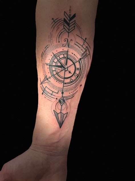 Compass With Arrow Tattoo Tattoos Cool Forearm Tattoos Elbow Tattoos