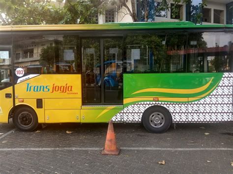 Rute Jalur Trans Jogja Dan Tarif Harga Tiket Terbaru Thalita Rentcar