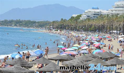 Marbella Pondr Multas De Hasta Euros A Quien Orine En El Mar