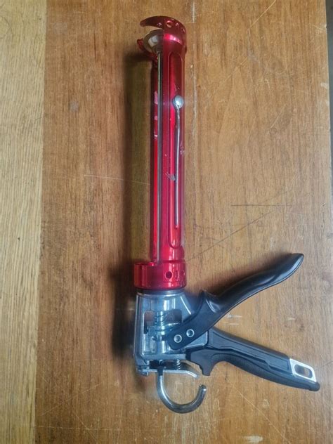 Tajima Convoy Super Caulk Gun Red Cnv Sp Used